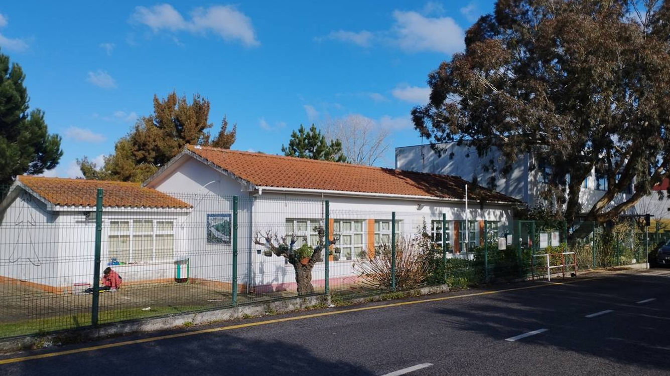 Escola da comeira